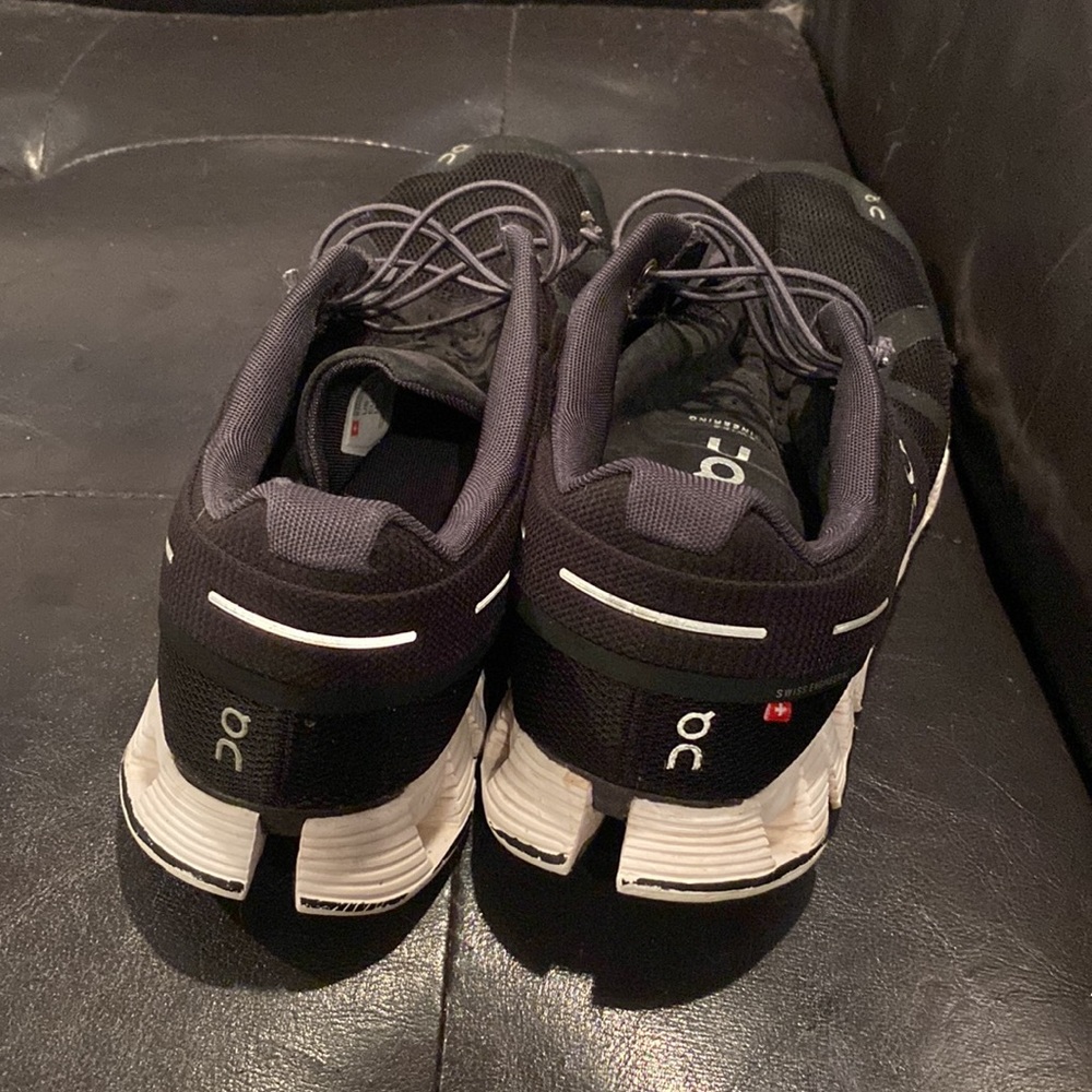 On Running Men’s Black Cloudswift Running Shoes 10 - image 6